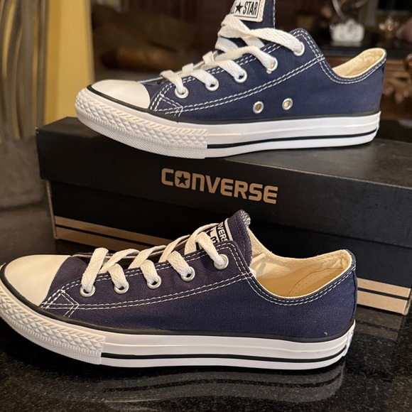 Converse Other - Converse Dark Blue Canvas Sneakers Y3, W6